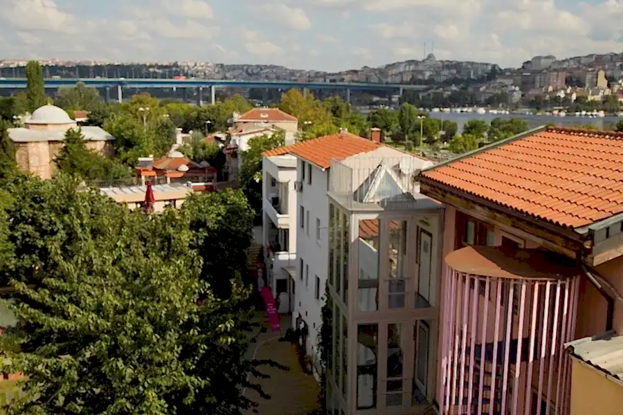 topkapı üniversitesi balat yerleşkesi